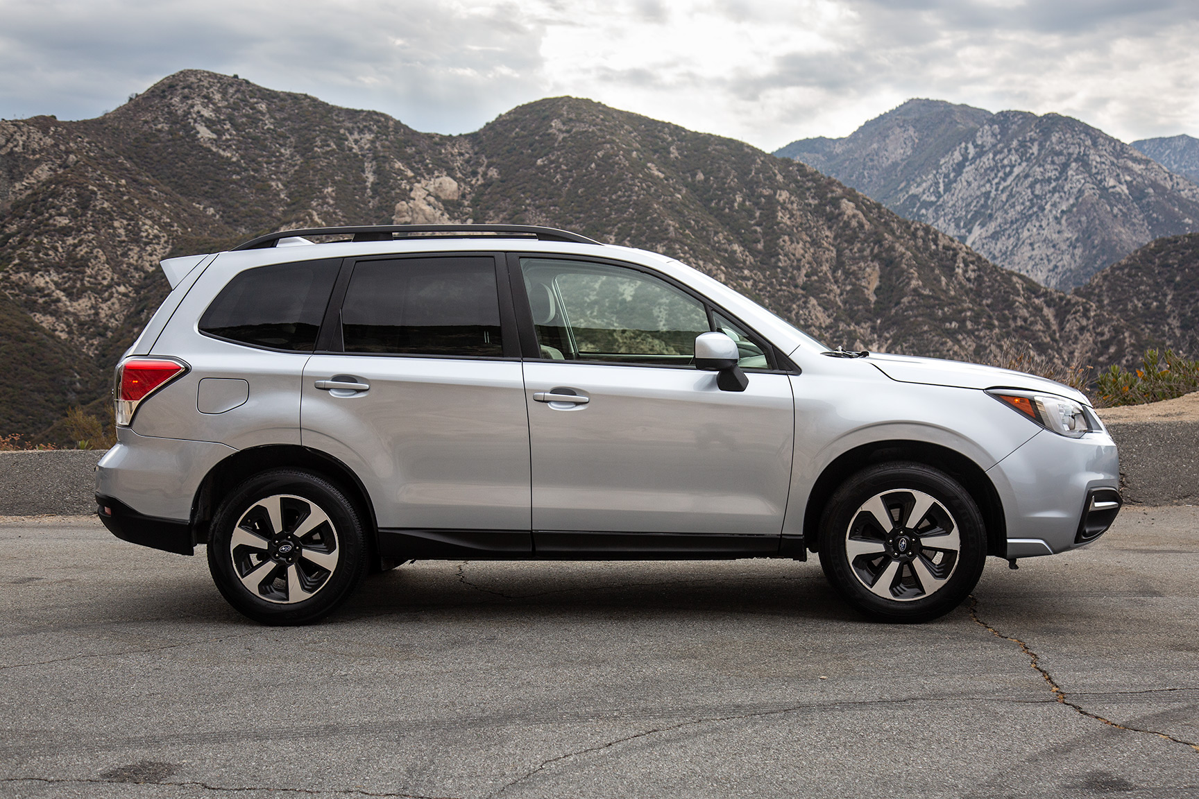 2017 Subaru Forester 2.5i Premium - Med Auto Group