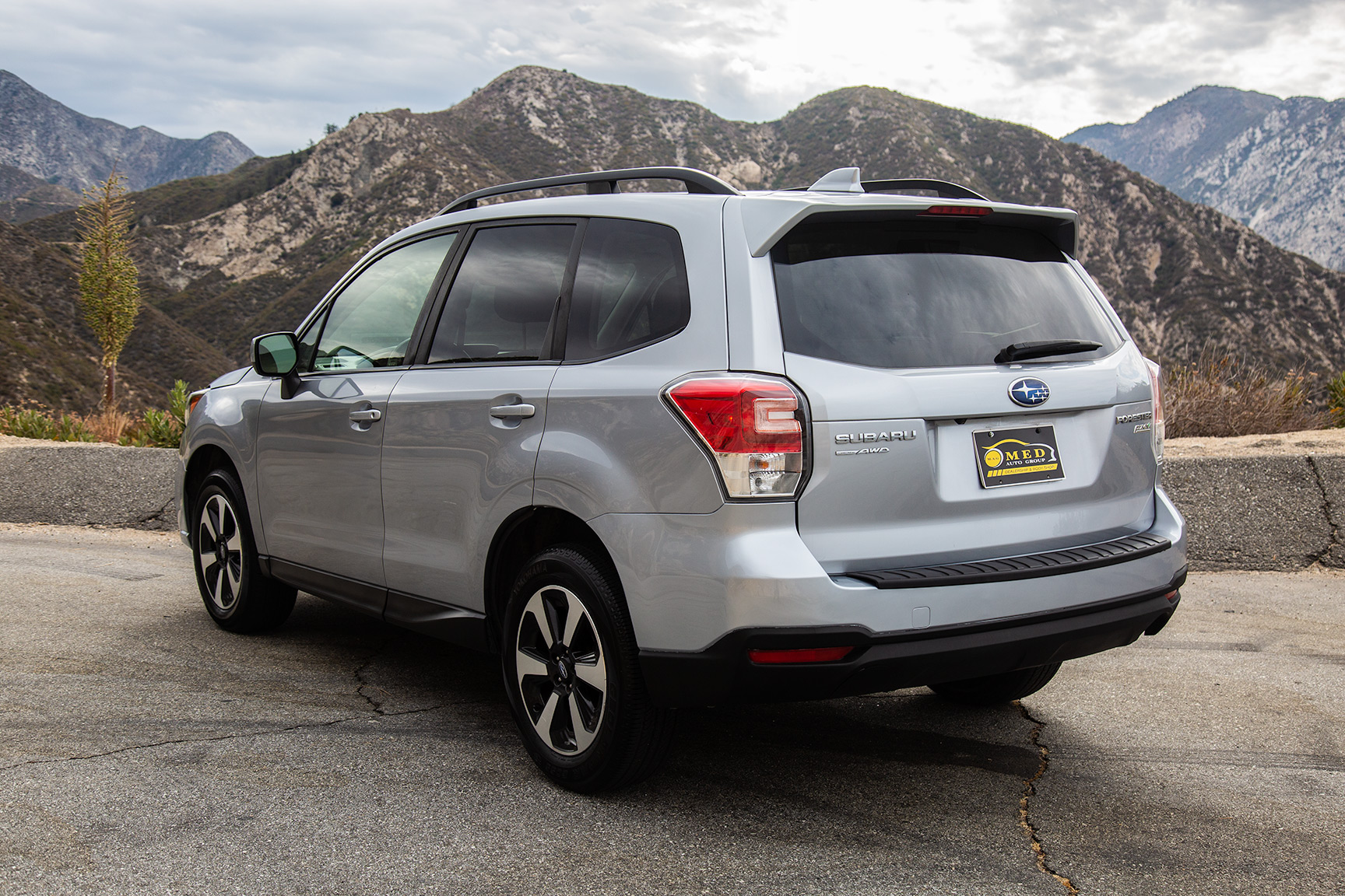 2017 Subaru Forester 2.5i Premium - Med Auto Group