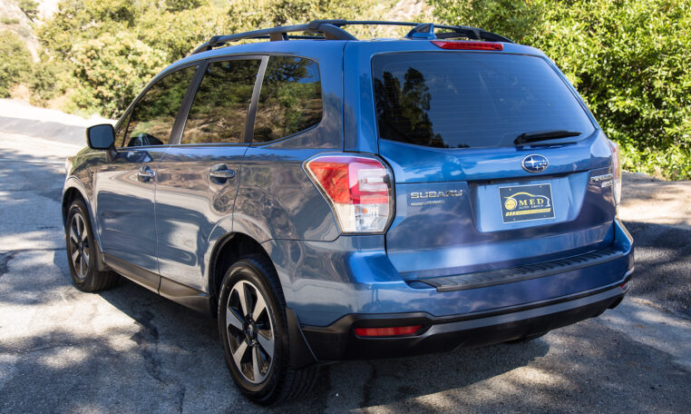 2017 Subaru Forester 2.5i price